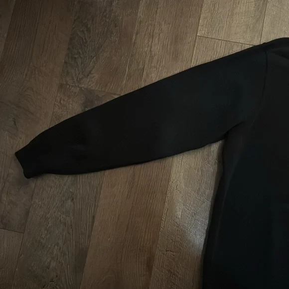 Nike Love NYC Crewneck - Picture 3 of 6